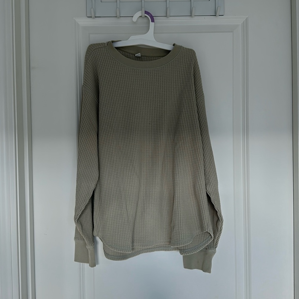 Small Uniqlo top